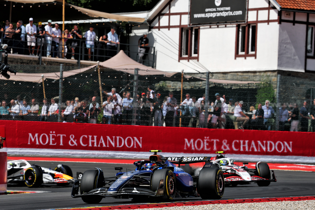 GP BELGIO, Carlos Sainz (ESP) Atlassian Williams Racing FW47.

26.07.2025. Formula 1 World Championship, Rd 13, Belgian Grand Prix, Spa Francorchamps, Belgium, Sprint e Qualifiche Day.

- www.xpbimages.com, EMail: requests@xpbimages.com © Copyright: Batchelor / XPB Images