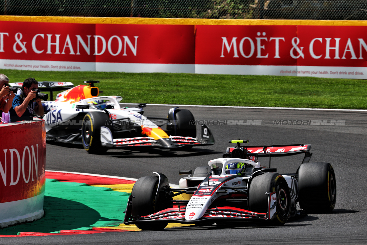 GP BELGIO, Oliver Bearman (GBR) Haas VF-25.

26.07.2025. Formula 1 World Championship, Rd 13, Belgian Grand Prix, Spa Francorchamps, Belgium, Sprint e Qualifiche Day.

- www.xpbimages.com, EMail: requests@xpbimages.com © Copyright: Batchelor / XPB Images