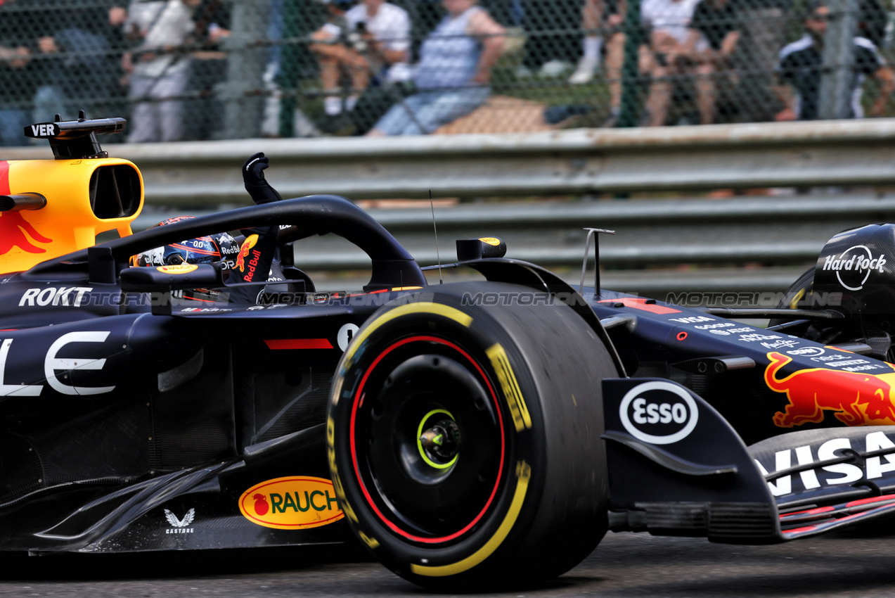 GP BELGIO, Sprint winner Max Verstappen (NLD) Red Bull Racing RB21 celebrates at the end of the race.

26.07.2025. Formula 1 World Championship, Rd 13, Belgian Grand Prix, Spa Francorchamps, Belgium, Sprint e Qualifiche Day.

- www.xpbimages.com, EMail: requests@xpbimages.com © Copyright: Bearne / XPB Images