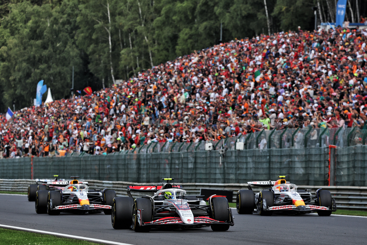 GP BELGIO, Oliver Bearman (GBR) Haas VF-25.

26.07.2025. Formula 1 World Championship, Rd 13, Belgian Grand Prix, Spa Francorchamps, Belgium, Sprint e Qualifiche Day.

- www.xpbimages.com, EMail: requests@xpbimages.com © Copyright: Bearne / XPB Images