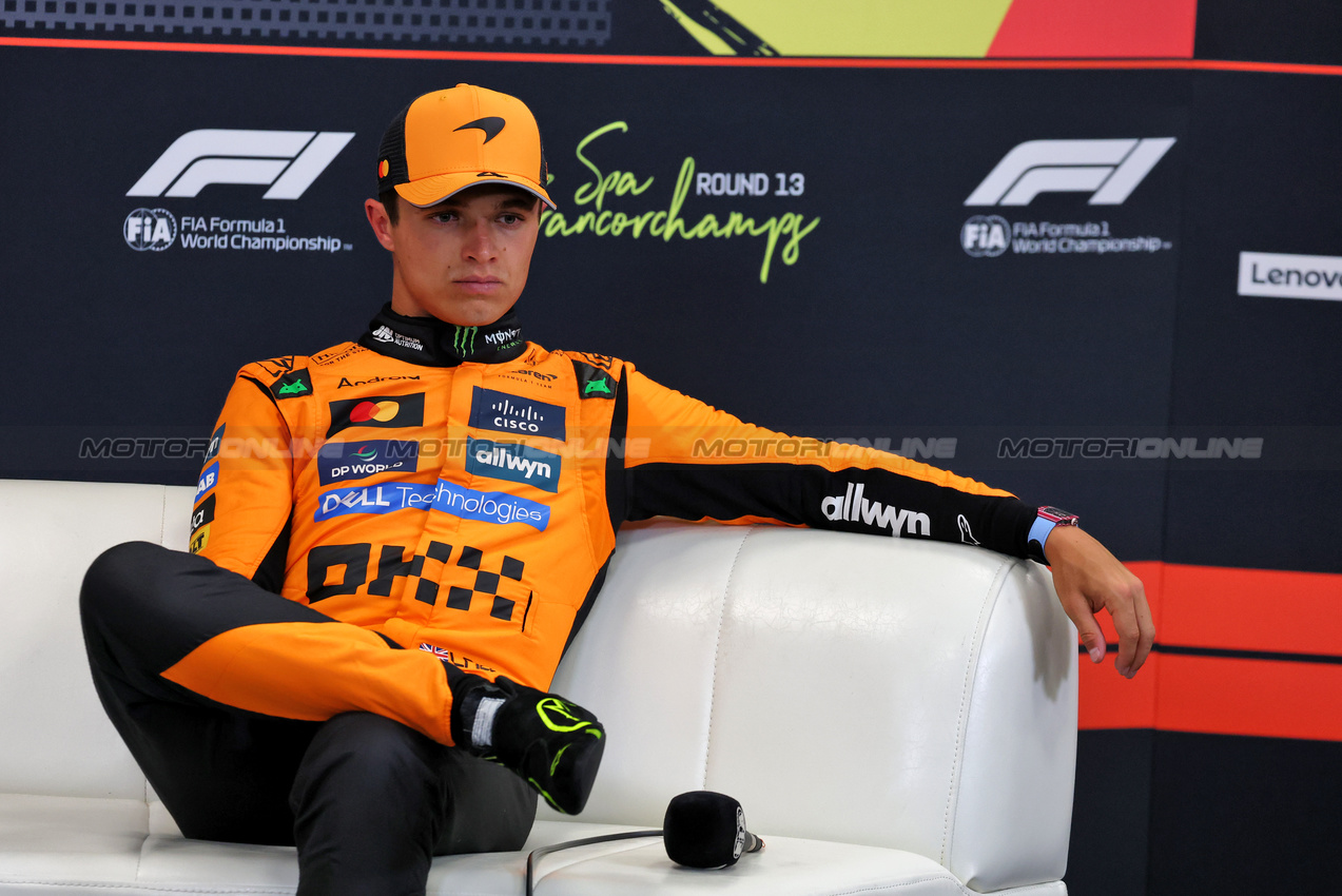 GP BELGIO, Lando Norris (GBR) McLaren in the post Sprint FIA Press Conference.

26.07.2025. Formula 1 World Championship, Rd 13, Belgian Grand Prix, Spa Francorchamps, Belgium, Sprint e Qualifiche Day.

- www.xpbimages.com, EMail: requests@xpbimages.com © Copyright: Moy / XPB Images
