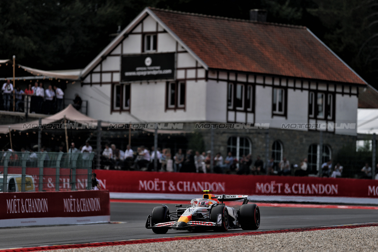 GP BELGIO, Liam Lawson (NZL) Racing Bulls VCARB 02.

26.07.2025. Formula 1 World Championship, Rd 13, Belgian Grand Prix, Spa Francorchamps, Belgium, Sprint e Qualifiche Day.

- www.xpbimages.com, EMail: requests@xpbimages.com © Copyright: Charniaux / XPB Images