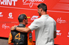 GP BELGIO, (L to R): Lando Norris (GBR) McLaren with Thibaut Courtois (BEL) Real Madrid Goalkeeper in Sprint parc ferme.

26.07.2025. Formula 1 World Championship, Rd 13, Belgian Grand Prix, Spa Francorchamps, Belgium, Sprint e Qualifiche Day.

- www.xpbimages.com, EMail: requests@xpbimages.com © Copyright: Batchelor / XPB Images