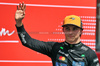 GP BELGIO, Oscar Piastri (AUS) McLaren celebrates his second position in Sprint parc ferme.

26.07.2025. Formula 1 World Championship, Rd 13, Belgian Grand Prix, Spa Francorchamps, Belgium, Sprint e Qualifiche Day.

- www.xpbimages.com, EMail: requests@xpbimages.com © Copyright: Moy / XPB Images