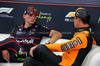 GP BELGIO, (L to R): Max Verstappen (NLD) Red Bull Racing e Lando Norris (GBR) McLaren in the post Sprint FIA Press Conference.

26.07.2025. Formula 1 World Championship, Rd 13, Belgian Grand Prix, Spa Francorchamps, Belgium, Sprint e Qualifiche Day.

- www.xpbimages.com, EMail: requests@xpbimages.com © Copyright: Moy / XPB Images