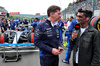 GP BELGIO, (L to R): James Vowles (GBR) Atlassian Williams Racing Team Principal with Lawrence Barretto (GBR) F1 Presenter on the grid.

26.07.2025. Formula 1 World Championship, Rd 13, Belgian Grand Prix, Spa Francorchamps, Belgium, Sprint e Qualifiche Day.

- www.xpbimages.com, EMail: requests@xpbimages.com © Copyright: Batchelor / XPB Images