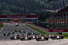 GP BELGIO, Oscar Piastri (AUS) McLaren MCL39 davanti a Max Verstappen (NLD) Red Bull Racing RB21 at the partenza of the race.

26.07.2025. Formula 1 World Championship, Rd 13, Belgian Grand Prix, Spa Francorchamps, Belgium, Sprint e Qualifiche Day.

- www.xpbimages.com, EMail: requests@xpbimages.com © Copyright: Batchelor / XPB Images