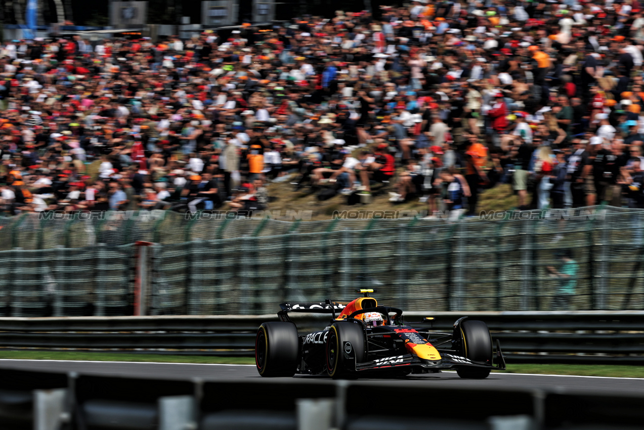 GP BELGIO, Yuki Tsunoda (JPN) Red Bull Racing RB21.

25.07.2025. Formula 1 World Championship, Rd 13, Belgian Grand Prix, Spa Francorchamps, Belgium, Sprint Qualifiche Day.

- www.xpbimages.com, EMail: requests@xpbimages.com © Copyright: Bearne / XPB Images