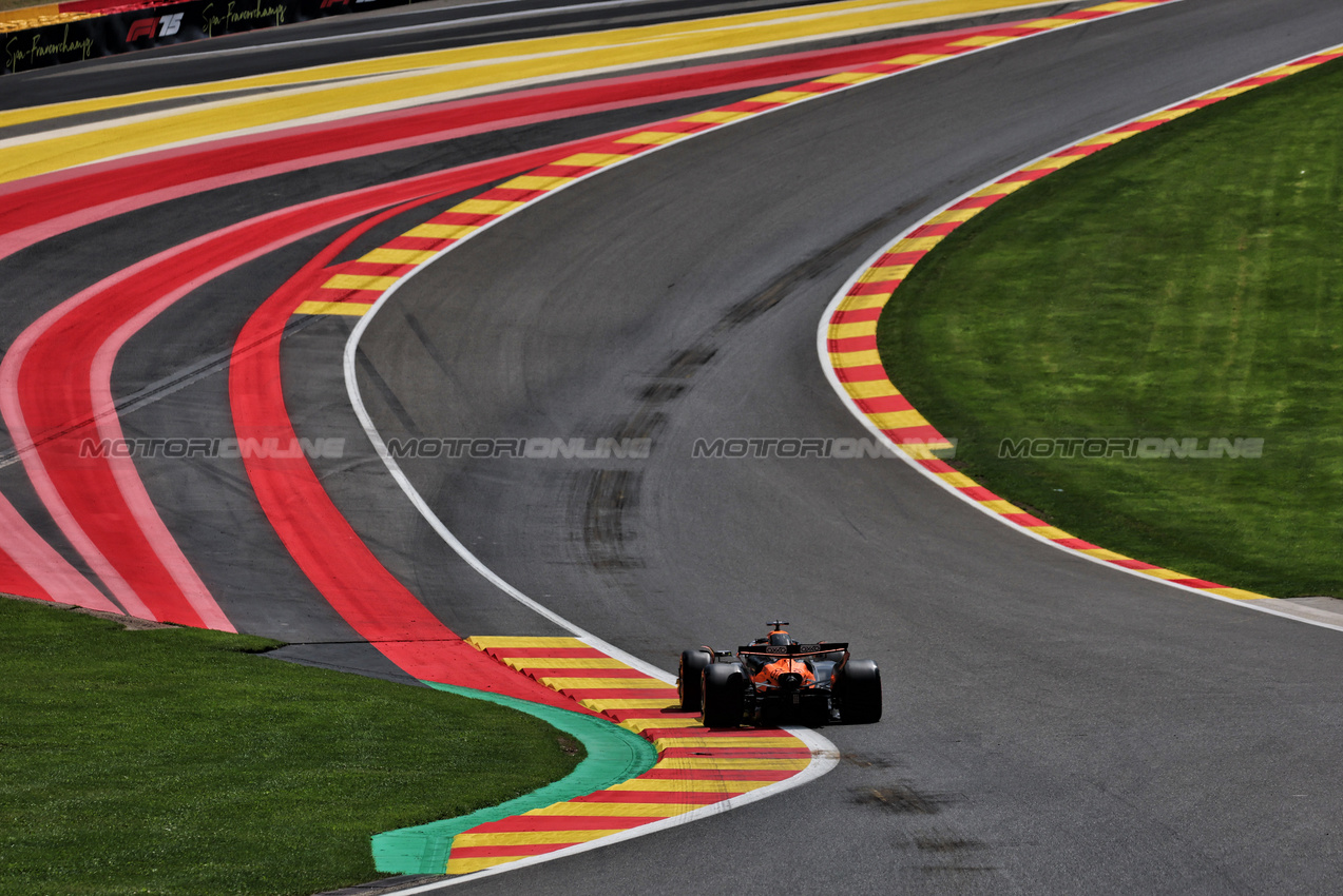 GP BELGIO, Oscar Piastri (AUS) McLaren MCL39.

25.07.2025. Formula 1 World Championship, Rd 13, Belgian Grand Prix, Spa Francorchamps, Belgium, Sprint Qualifiche Day.

- www.xpbimages.com, EMail: requests@xpbimages.com © Copyright: Moy / XPB Images