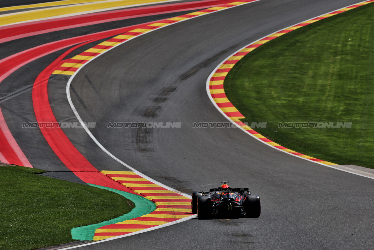 GP BELGIO, Max Verstappen (NLD) Red Bull Racing RB21.

25.07.2025. Formula 1 World Championship, Rd 13, Belgian Grand Prix, Spa Francorchamps, Belgium, Sprint Qualifiche Day.

- www.xpbimages.com, EMail: requests@xpbimages.com © Copyright: Moy / XPB Images