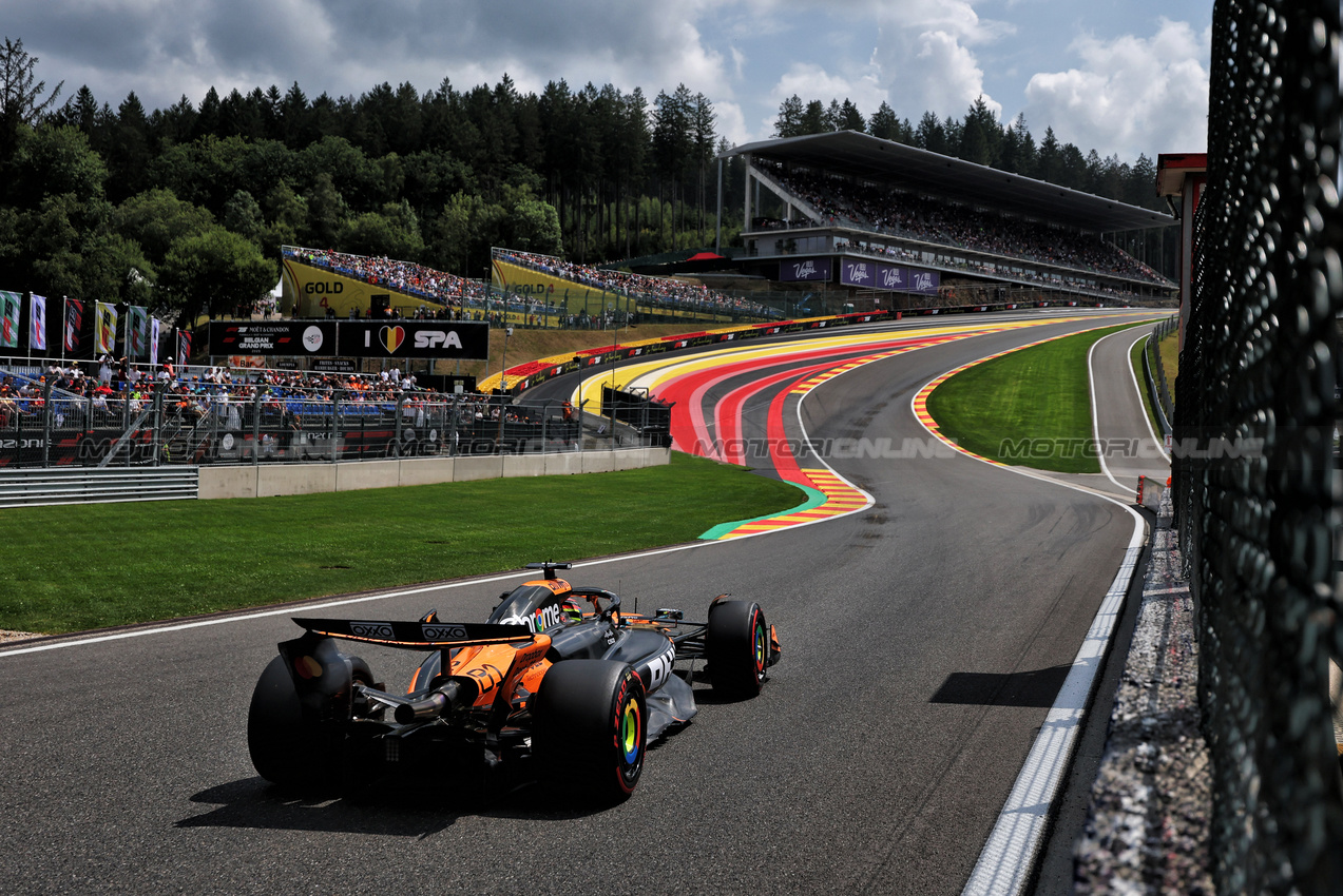 GP BELGIO, Oscar Piastri (AUS) McLaren MCL39.

25.07.2025. Formula 1 World Championship, Rd 13, Belgian Grand Prix, Spa Francorchamps, Belgium, Sprint Qualifiche Day.

- www.xpbimages.com, EMail: requests@xpbimages.com © Copyright: Moy / XPB Images