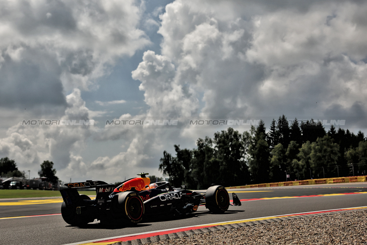 GP BELGIO, Yuki Tsunoda (JPN) Red Bull Racing RB21.

25.07.2025. Formula 1 World Championship, Rd 13, Belgian Grand Prix, Spa Francorchamps, Belgium, Sprint Qualifiche Day.

- www.xpbimages.com, EMail: requests@xpbimages.com © Copyright: Bearne / XPB Images