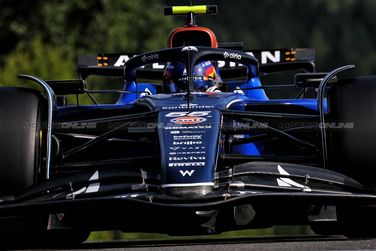 GP BELGIO, Carlos Sainz (ESP) Atlassian Williams Racing FW47.

25.07.2025. Formula 1 World Championship, Rd 13, Belgian Grand Prix, Spa Francorchamps, Belgium, Sprint Qualifiche Day.

- www.xpbimages.com, EMail: requests@xpbimages.com © Copyright: Batchelor / XPB Images