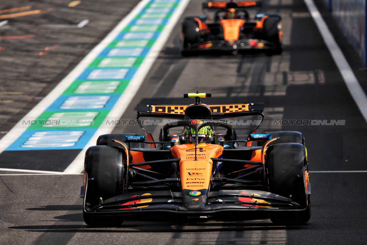 GP BELGIO, Lando Norris (GBR) McLaren MCL39 leaves the pits.

25.07.2025. Formula 1 World Championship, Rd 13, Belgian Grand Prix, Spa Francorchamps, Belgium, Sprint Qualifiche Day.

- www.xpbimages.com, EMail: requests@xpbimages.com © Copyright: Bearne / XPB Images
