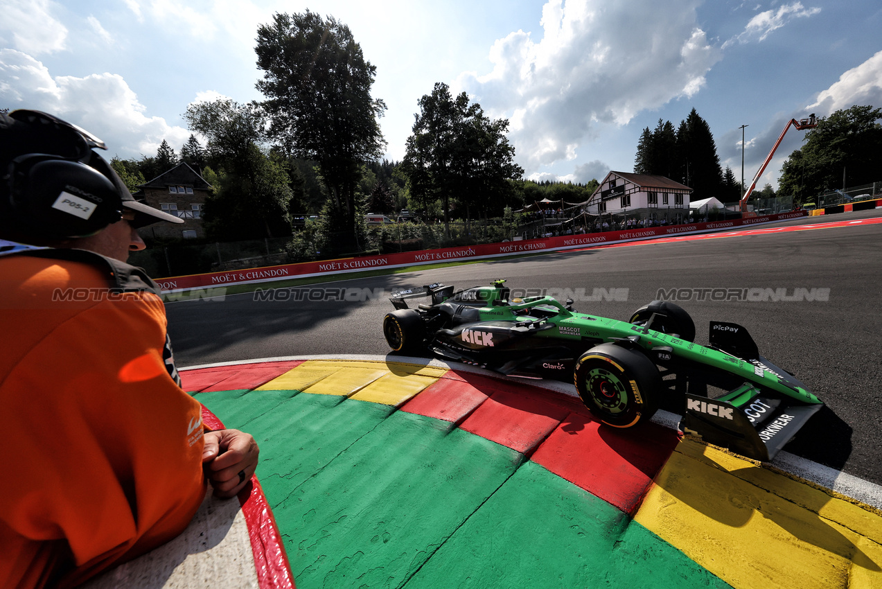GP BELGIO, Gabriel Bortoleto (BRA) Sauber C45.

25.07.2025. Formula 1 World Championship, Rd 13, Belgian Grand Prix, Spa Francorchamps, Belgium, Sprint Qualifiche Day.

- www.xpbimages.com, EMail: requests@xpbimages.com © Copyright: Bearne / XPB Images