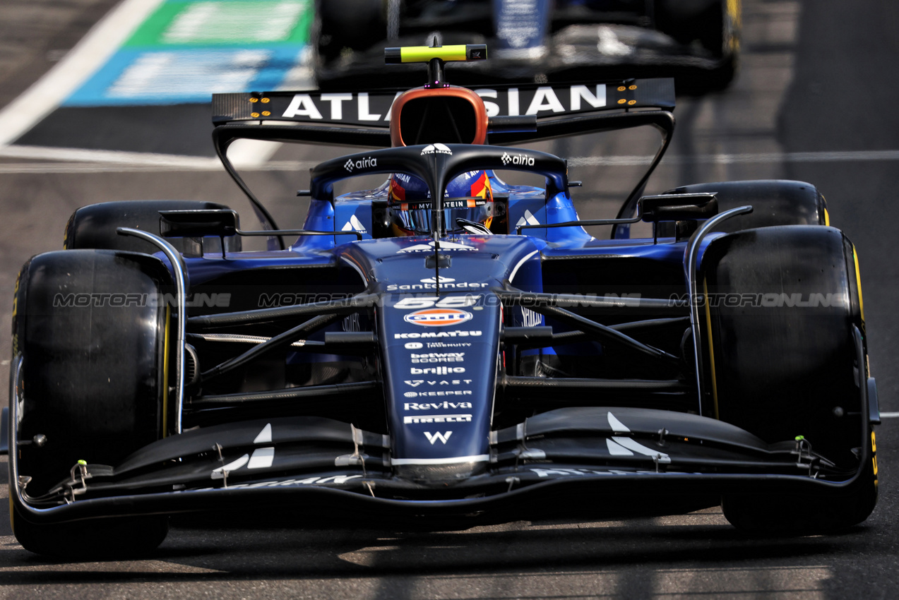 GP BELGIO, Carlos Sainz (ESP) Atlassian Williams Racing FW47 leaves the pits.

25.07.2025. Formula 1 World Championship, Rd 13, Belgian Grand Prix, Spa Francorchamps, Belgium, Sprint Qualifiche Day.

- www.xpbimages.com, EMail: requests@xpbimages.com © Copyright: Bearne / XPB Images