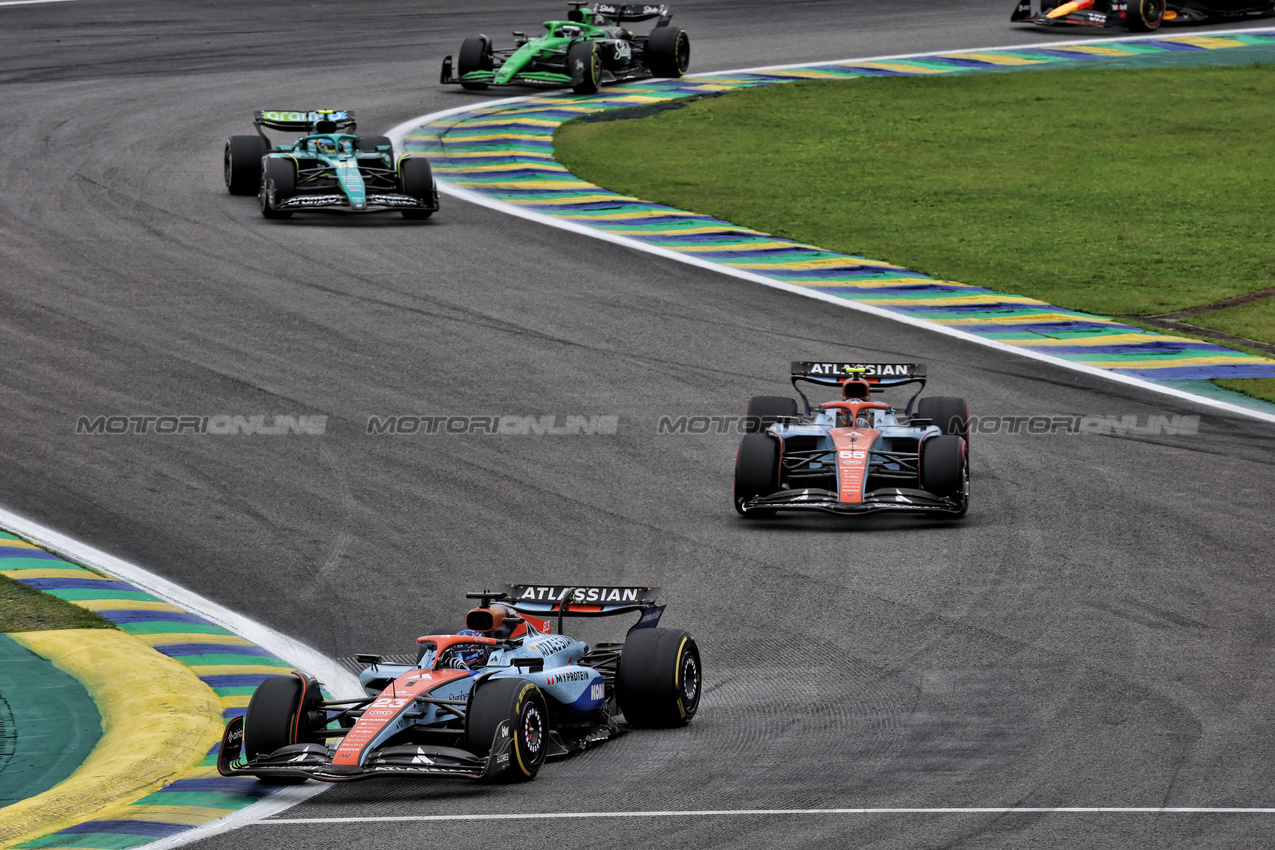 GP BRASILE, Alexander Albon (THA) Atlassian Williams Racing FW47.
09.11.2025. Formula 1 World Championship, Rd 21, Brazilian Grand Prix, Sao Paulo, Brazil, Gara Day.
- www.xpbimages.com, EMail: requests@xpbimages.com © Copyright: Batchelor / XPB Images
