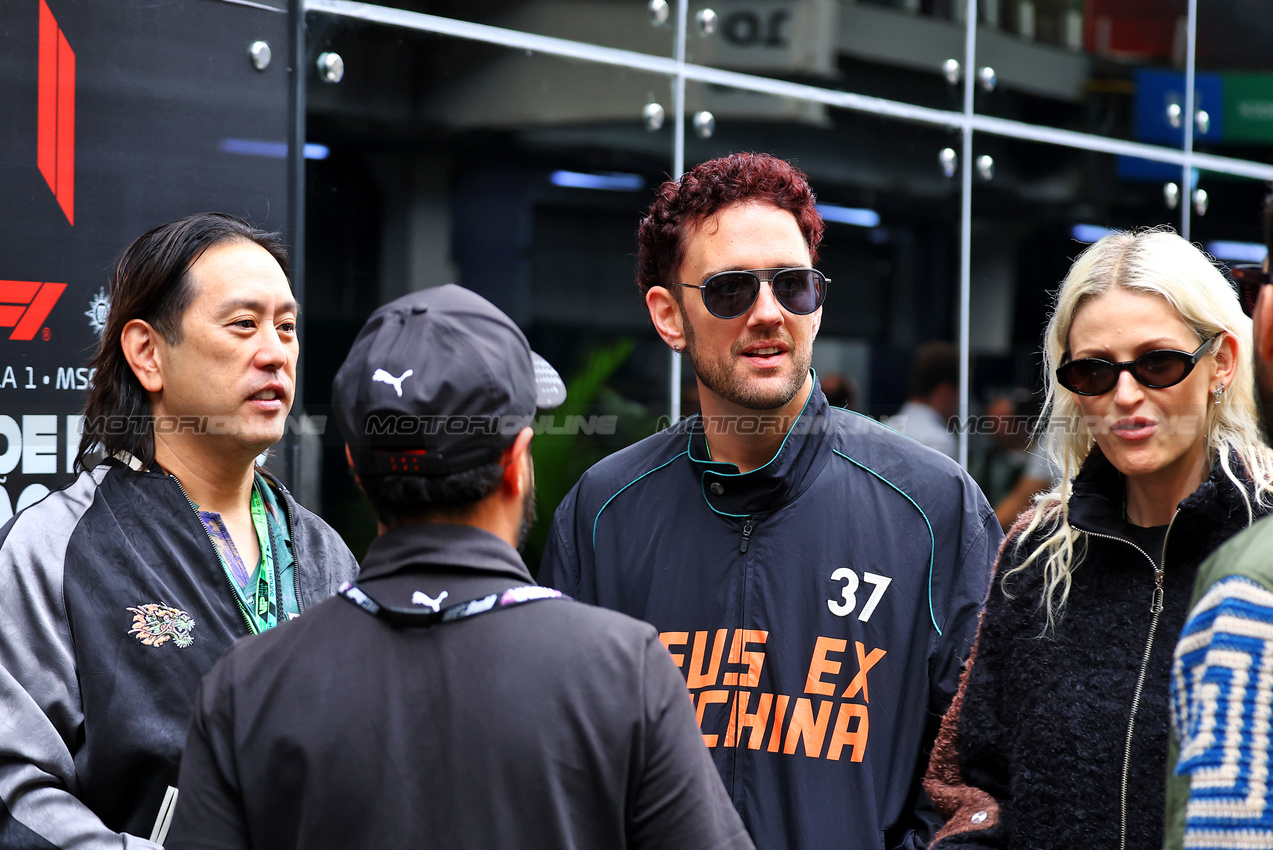 GP BRASILE, Linkin Park in the paddock.

09.11.2025. Formula 1 World Championship, Rd 21, Brazilian Grand Prix, Sao Paulo, Brazil, Gara Day.

- www.xpbimages.com, EMail: requests@xpbimages.com © Copyright: XPB Images