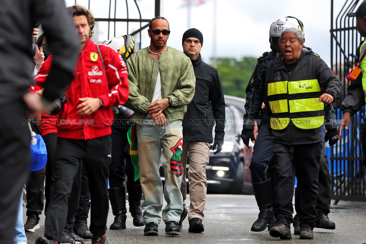 GP BRASILE, Lewis Hamilton (GBR) Ferrari.

09.11.2025. Formula 1 World Championship, Rd 21, Brazilian Grand Prix, Sao Paulo, Brazil, Gara Day.

 - www.xpbimages.com, EMail: requests@xpbimages.com © Copyright: Rew / XPB Images