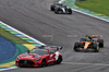 GP BRASILE, Lando Norris (GBR) McLaren MCL39 davanti a behind the Mercedes FIA Safety Car.

09.11.2025. Formula 1 World Championship, Rd 21, Brazilian Grand Prix, Sao Paulo, Brazil, Gara Day.

- www.xpbimages.com, EMail: requests@xpbimages.com © Copyright: Batchelor / XPB Images
