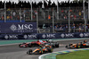 GP BRASILE, Lando Norris (GBR) McLaren MCL39 davanti a as Charles Leclerc (MON) Ferrari SF-25; Andrea Kimi Antonelli (ITA) Mercedes AMG F1 W16; e Oscar Piastri (AUS) McLaren MCL39 make contact.
09.11.2025. Formula 1 World Championship, Rd 21, Brazilian Grand Prix, Sao Paulo, Brazil, Gara Day.
- www.xpbimages.com, EMail: requests@xpbimages.com © Copyright: Batchelor / XPB Images
