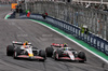 GP BRASILE, Liam Lawson (NZL) Racing Bulls VCARB 02 e Oliver Bearman (GBR) Haas VF-25 battle for position.
09.11.2025. Formula 1 World Championship, Rd 21, Brazilian Grand Prix, Sao Paulo, Brazil, Gara Day.
- www.xpbimages.com, EMail: requests@xpbimages.com © Copyright: Charniaux / XPB Images