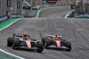 GP BRASILE, Carlos Sainz (ESP) Atlassian Williams Racing FW47 e Lewis Hamilton (GBR) Ferrari SF-25 battle for position.

09.11.2025. Formula 1 World Championship, Rd 21, Brazilian Grand Prix, Sao Paulo, Brazil, Gara Day.

- www.xpbimages.com, EMail: requests@xpbimages.com © Copyright: Charniaux / XPB Images