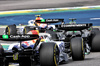 GP BRASILE, Liam Lawson (NZL) Racing Bulls VCARB 02 e Nico Hulkenberg (GER) Sauber C45 battle for position with Isack Hadjar (FRA) Racing Bulls VCARB 02.

09.11.2025. Formula 1 World Championship, Rd 21, Brazilian Grand Prix, Sao Paulo, Brazil, Gara Day.

- www.xpbimages.com, EMail: requests@xpbimages.com © Copyright: Charniaux / XPB Images