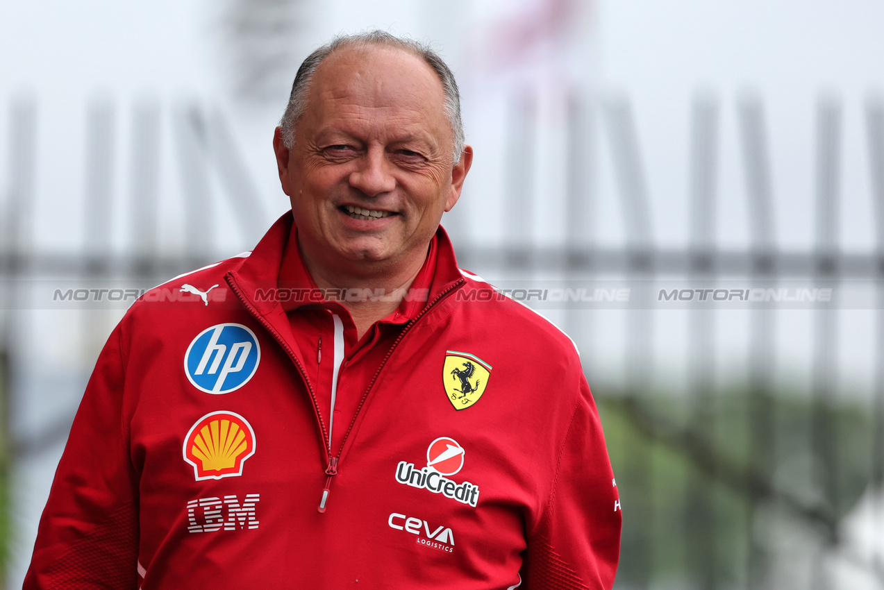 GP BRASILE, Frederic Vasseur (FRA) Ferrari Team Principal.
06.11.2025. Formula 1 World Championship, Rd 21, Brazilian Grand Prix, Sao Paulo, Brazil, Preparation Day.
- www.xpbimages.com, EMail: requests@xpbimages.com © Copyright: Rew / XPB Images