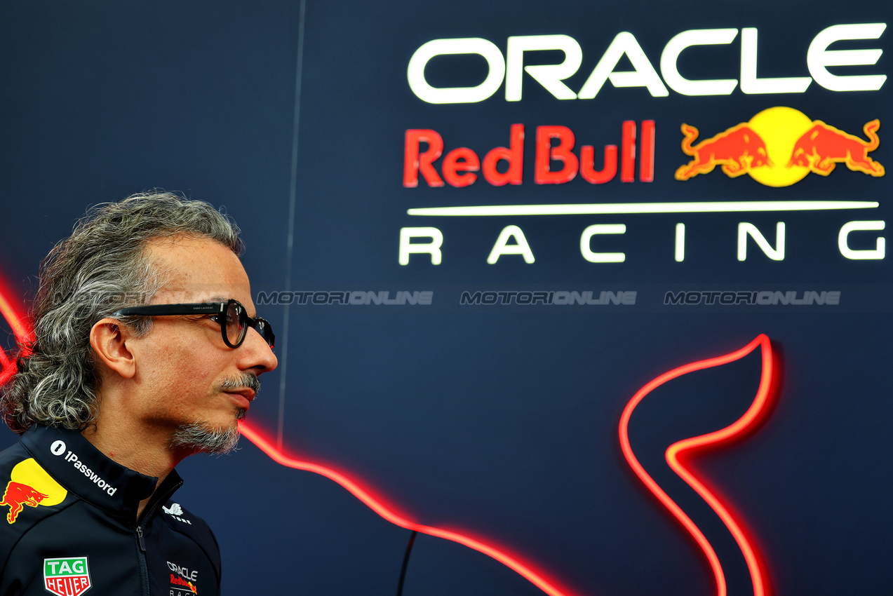 GP BRASILE, Laurent Mekies (FRA) Red Bull Racing Team Principal e CEO.

06.11.2025. Formula 1 World Championship, Rd 21, Brazilian Grand Prix, Sao Paulo, Brazil, Preparation Day.

- www.xpbimages.com, EMail: requests@xpbimages.com © Copyright: XPB Images