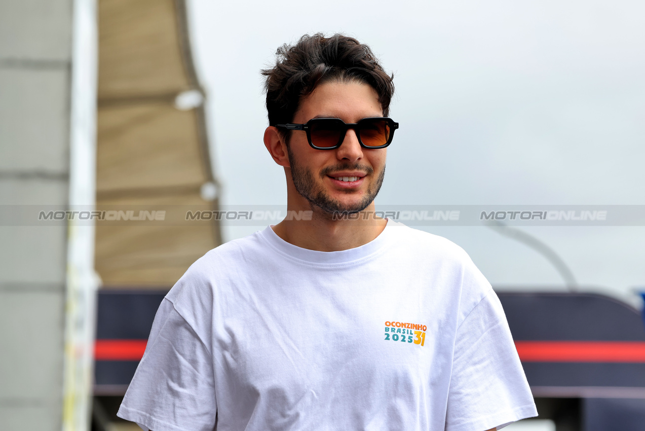GP BRASILE, Esteban Ocon (FRA) Haas F1 Team.

06.11.2025. Formula 1 World Championship, Rd 21, Brazilian Grand Prix, Sao Paulo, Brazil, Preparation Day.

 - www.xpbimages.com, EMail: requests@xpbimages.com © Copyright: Rew / XPB Images