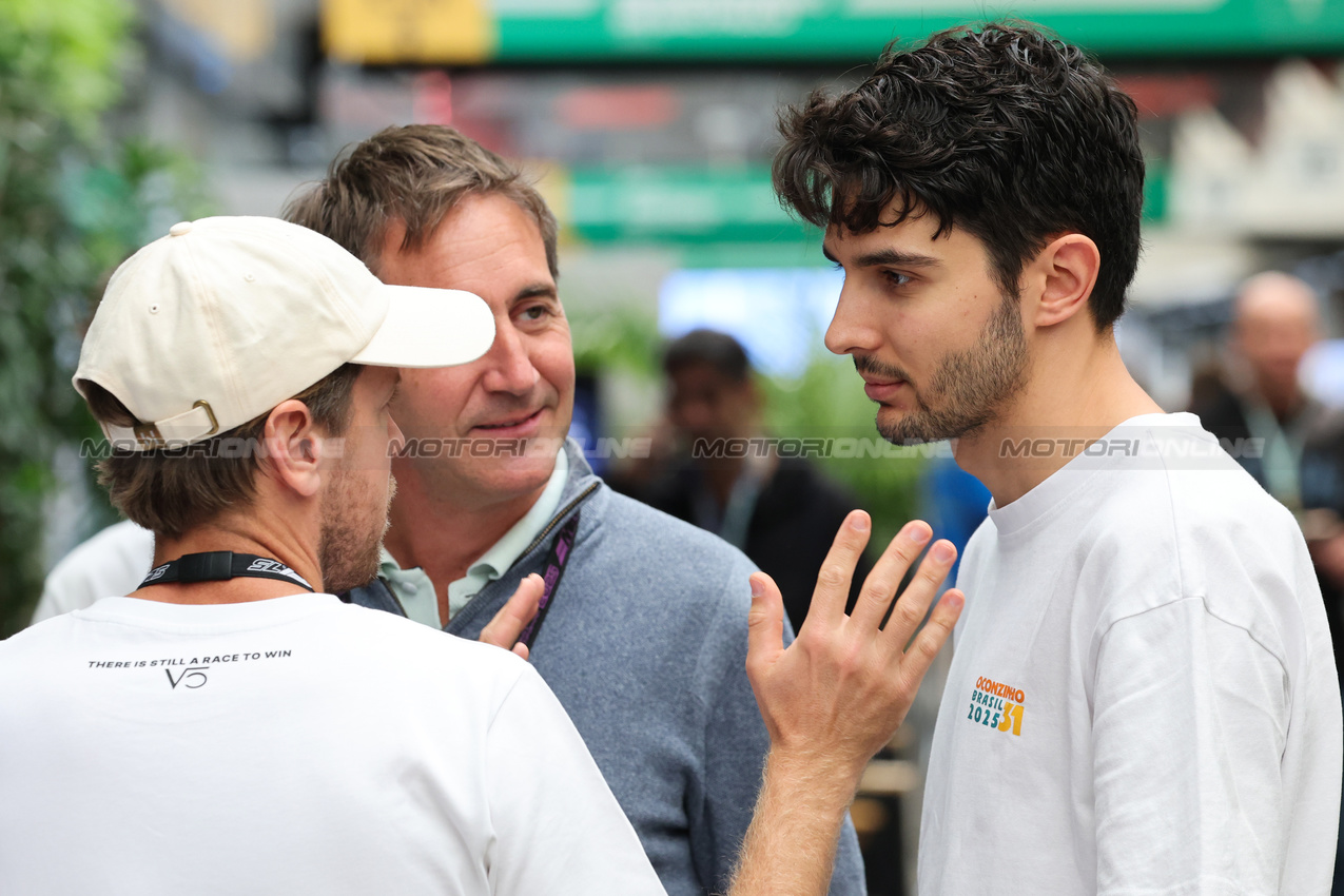 GP BRASILE, Esteban Ocon (FRA), Haas F1 Team e Sebastian Vettel (GER) 
06.11.2025. Formula 1 World Championship, Rd 21, Brazilian Grand Prix, Sao Paulo, Brazil, Preparation Day.
- www.xpbimages.com, EMail: requests@xpbimages.com © Copyright: Charniaux / XPB Images