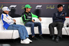 GP BRASILE, (L to R): Isack Hadjar (FRA) Racing Bulls; Gabriel Bortoleto (BRA) Sauber; e Alexander Albon (THA) Atlassian Williams Racing, in the FIA Press Conference.

06.11.2025. Formula 1 World Championship, Rd 21, Brazilian Grand Prix, Sao Paulo, Brazil, Preparation Day.

- www.xpbimages.com, EMail: requests@xpbimages.com © Copyright: Batchelor / XPB Images