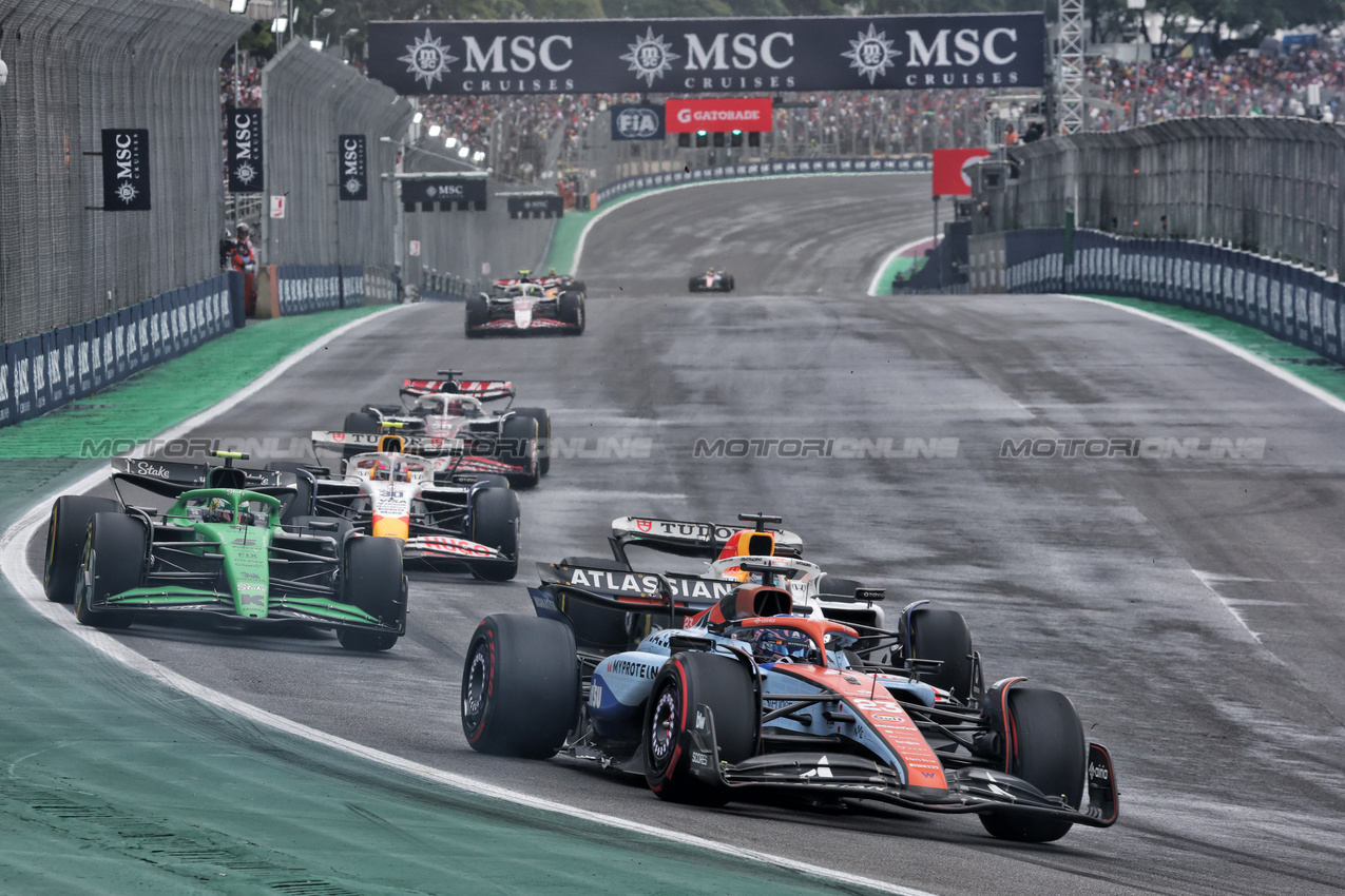 GP BRASILE, Alexander Albon (THA) Atlassian Williams Racing FW47.

08.11.2025. Formula 1 World Championship, Rd 21, Brazilian Grand Prix, Sao Paulo, Brazil, Sprint e Qualifiche Day.

- www.xpbimages.com, EMail: requests@xpbimages.com © Copyright: Charniaux / XPB Images