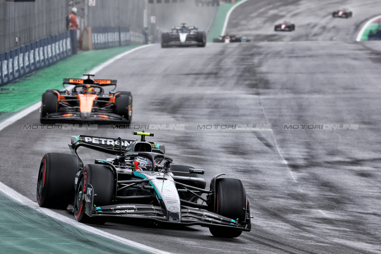 GP BRASILE, Andrea Kimi Antonelli (ITA) Mercedes AMG F1 W16.

08.11.2025. Formula 1 World Championship, Rd 21, Brazilian Grand Prix, Sao Paulo, Brazil, Sprint e Qualifiche Day.

- www.xpbimages.com, EMail: requests@xpbimages.com © Copyright: Charniaux / XPB Images