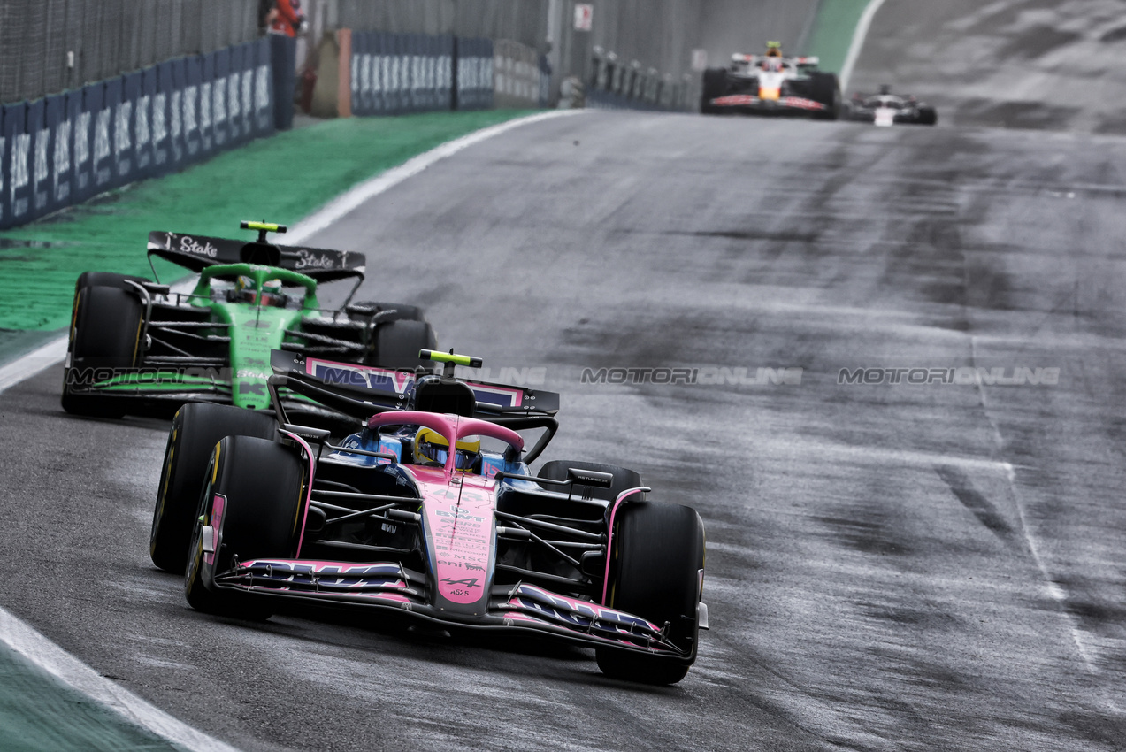GP BRASILE, Franco Colapinto (ARG) Alpine F1 Team A525.

08.11.2025. Formula 1 World Championship, Rd 21, Brazilian Grand Prix, Sao Paulo, Brazil, Sprint e Qualifiche Day.

- www.xpbimages.com, EMail: requests@xpbimages.com © Copyright: Charniaux / XPB Images