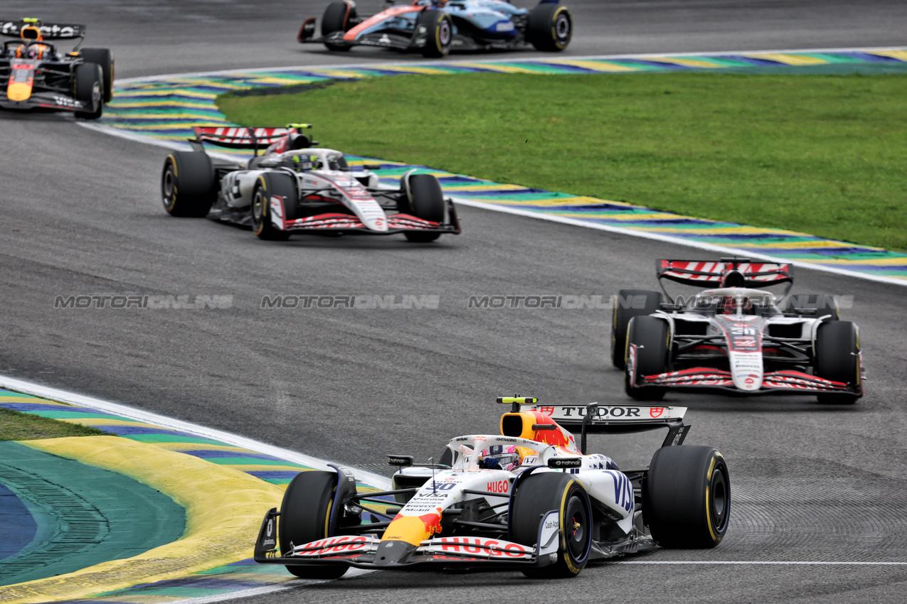 GP BRASILE, Liam Lawson (NZL) Racing Bulls VCARB 02.

08.11.2025. Formula 1 World Championship, Rd 21, Brazilian Grand Prix, Sao Paulo, Brazil, Sprint e Qualifiche Day.

- www.xpbimages.com, EMail: requests@xpbimages.com © Copyright: Batchelor / XPB Images