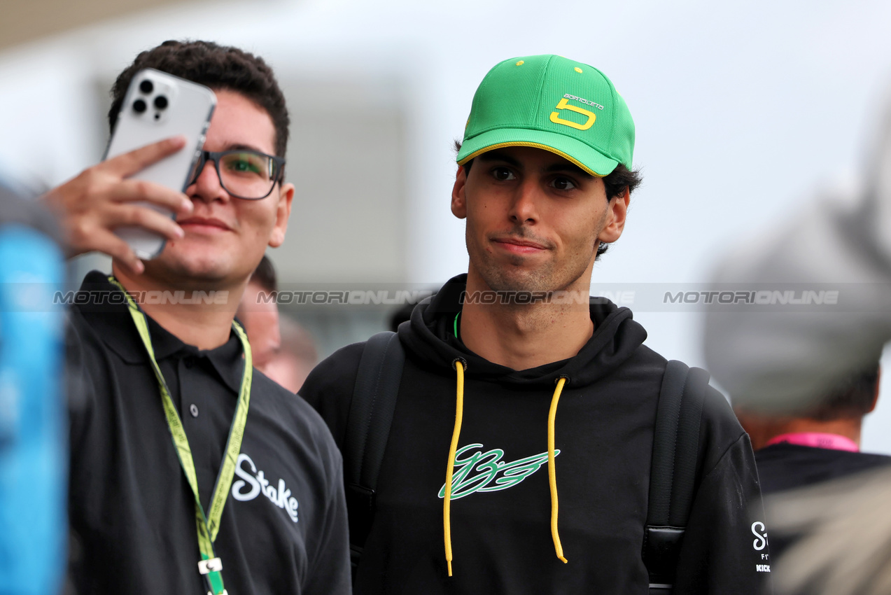 GP BRASILE, Gabriel Bortoleto (BRA) Sauber.

08.11.2025. Formula 1 World Championship, Rd 21, Brazilian Grand Prix, Sao Paulo, Brazil, Sprint e Qualifiche Day.

 - www.xpbimages.com, EMail: requests@xpbimages.com © Copyright: Rew / XPB Images