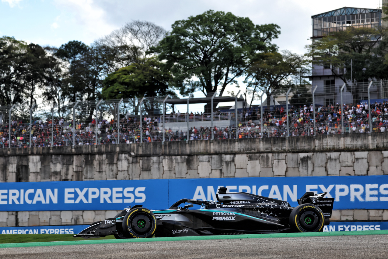 GP BRASILE, George Russell (GBR) Mercedes AMG F1 W16.

08.11.2025. Formula 1 World Championship, Rd 21, Brazilian Grand Prix, Sao Paulo, Brazil, Sprint e Qualifiche Day.

- www.xpbimages.com, EMail: requests@xpbimages.com © Copyright: Charniaux / XPB Images