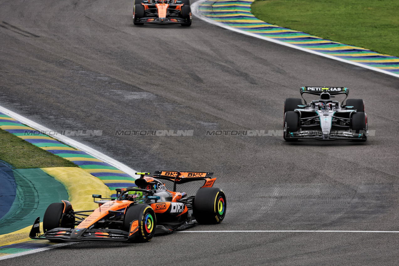 GP BRASILE, Lando Norris (GBR) McLaren MCL39.

08.11.2025. Formula 1 World Championship, Rd 21, Brazilian Grand Prix, Sao Paulo, Brazil, Sprint e Qualifiche Day.

- www.xpbimages.com, EMail: requests@xpbimages.com © Copyright: Batchelor / XPB Images