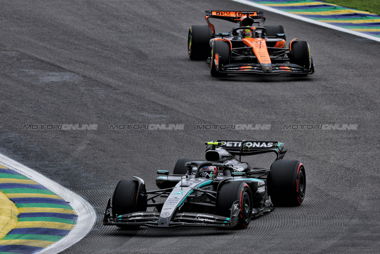 GP BRASILE, Andrea Kimi Antonelli (ITA) Mercedes AMG F1 W16.

08.11.2025. Formula 1 World Championship, Rd 21, Brazilian Grand Prix, Sao Paulo, Brazil, Sprint e Qualifiche Day.

- www.xpbimages.com, EMail: requests@xpbimages.com © Copyright: Batchelor / XPB Images