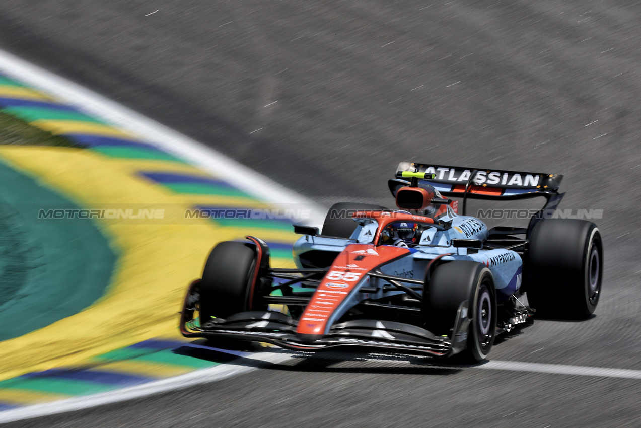 GP BRASILE, Carlos Sainz (ESP) Atlassian Williams Racing FW47.

07.11.2025. Formula 1 World Championship, Rd 21, Brazilian Grand Prix, Sao Paulo, Brazil, Sprint Qualifiche Day.

- www.xpbimages.com, EMail: requests@xpbimages.com © Copyright: Batchelor / XPB Images