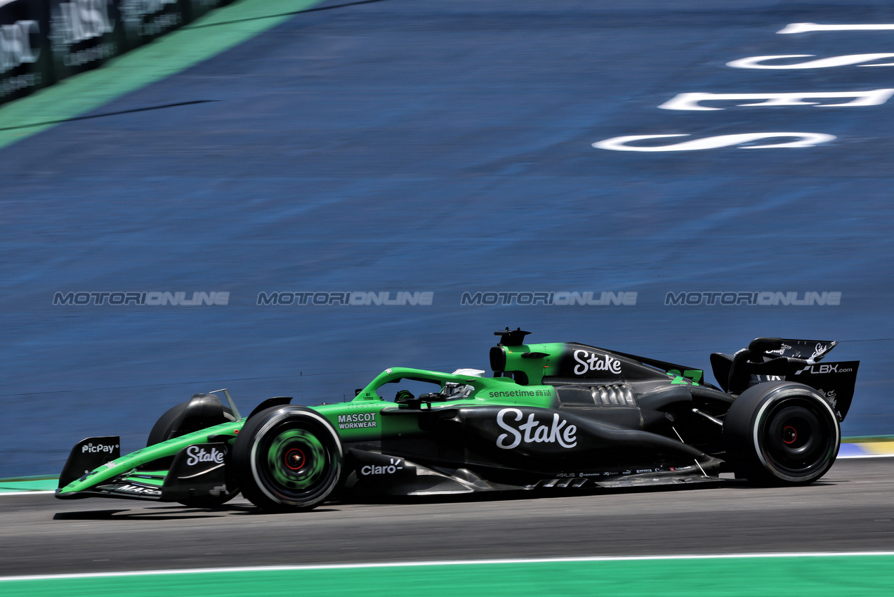 GP BRASILE, Nico Hulkenberg (GER) Sauber C45.
07.11.2025. Formula 1 World Championship, Rd 21, Brazilian Grand Prix, Sao Paulo, Brazil, Sprint Qualifiche Day.
- www.xpbimages.com, EMail: requests@xpbimages.com © Copyright: Batchelor / XPB Images