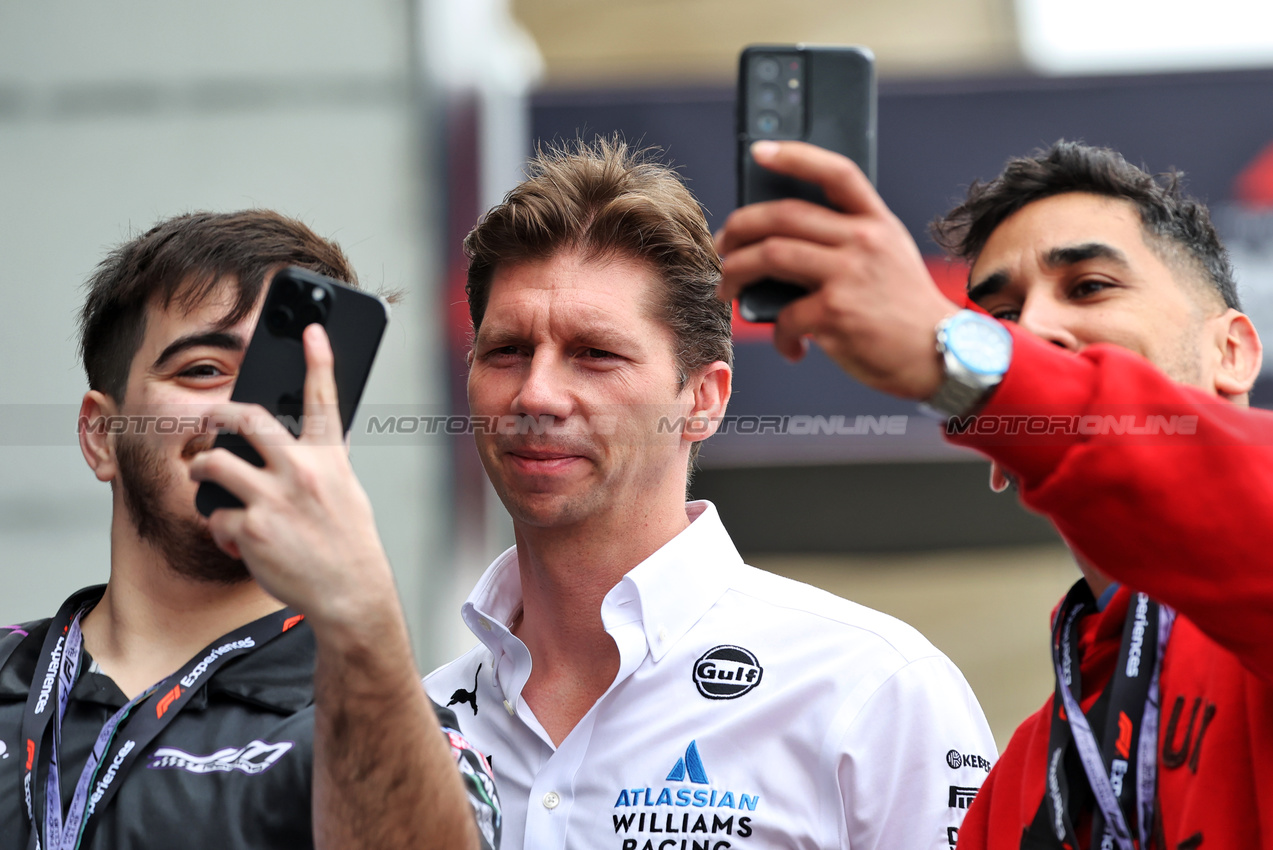 GP BRASILE, James Vowles (GBR) Atlassian Williams Racing Team Principal.

07.11.2025. Formula 1 World Championship, Rd 21, Brazilian Grand Prix, Sao Paulo, Brazil, Sprint Qualifiche Day.

 - www.xpbimages.com, EMail: requests@xpbimages.com © Copyright: Rew / XPB Images