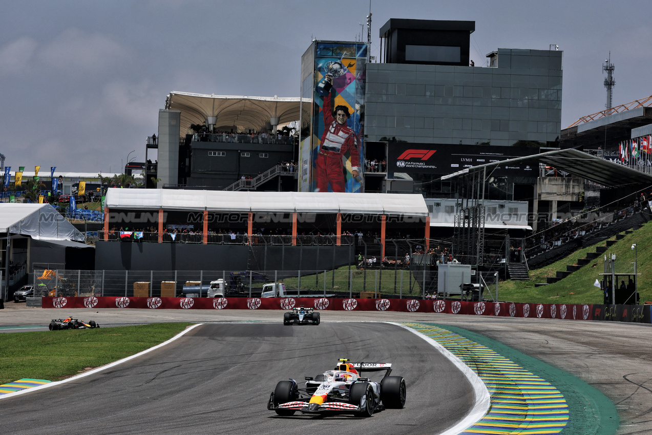 GP BRASILE, Liam Lawson (NZL) Racing Bulls VCARB 02.

07.11.2025. Formula 1 World Championship, Rd 21, Brazilian Grand Prix, Sao Paulo, Brazil, Sprint Qualifiche Day.

- www.xpbimages.com, EMail: requests@xpbimages.com © Copyright: Charniaux / XPB Images