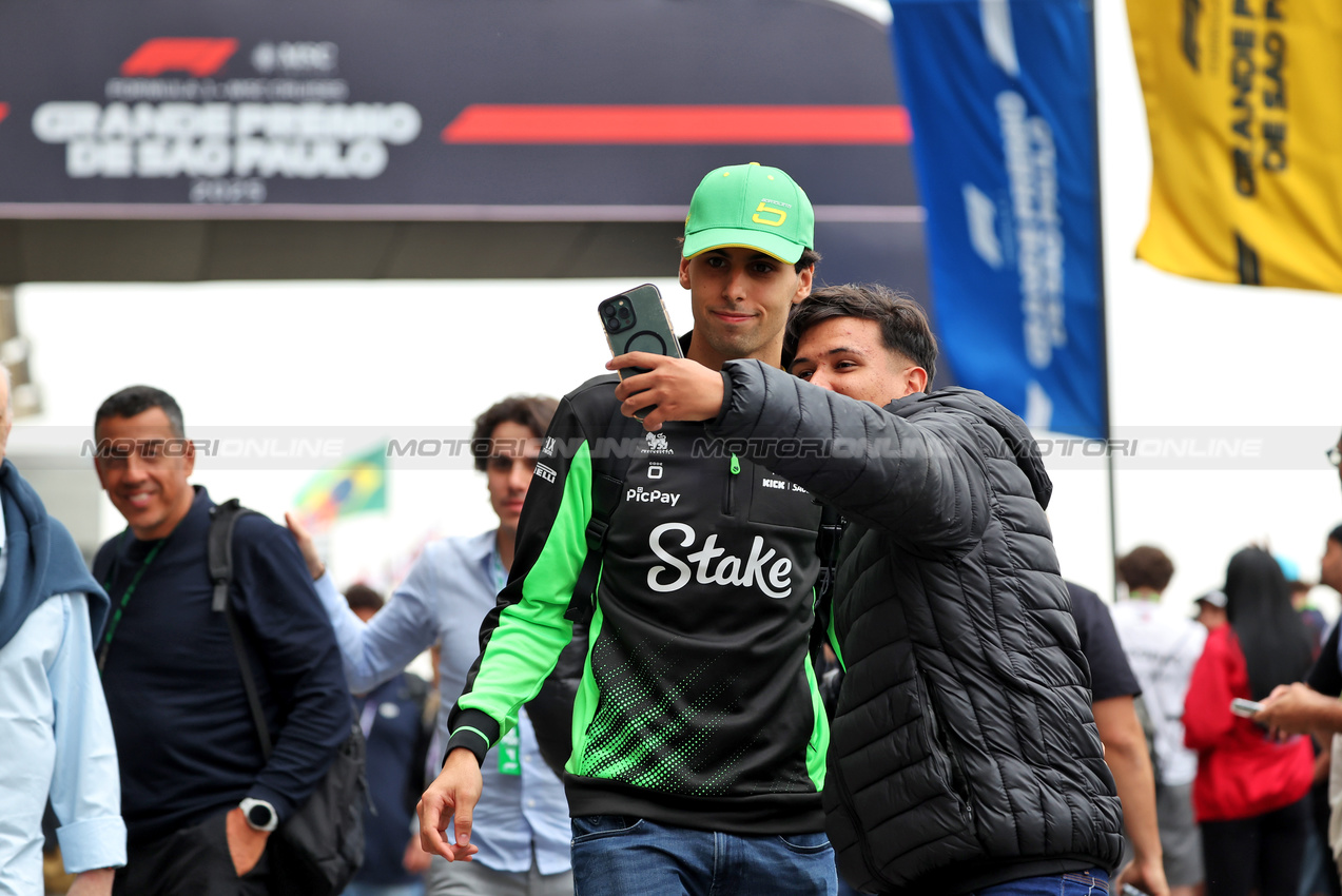 GP BRASILE, Gabriel Bortoleto (BRA) Sauber.

07.11.2025. Formula 1 World Championship, Rd 21, Brazilian Grand Prix, Sao Paulo, Brazil, Sprint Qualifiche Day.

 - www.xpbimages.com, EMail: requests@xpbimages.com © Copyright: Rew / XPB Images