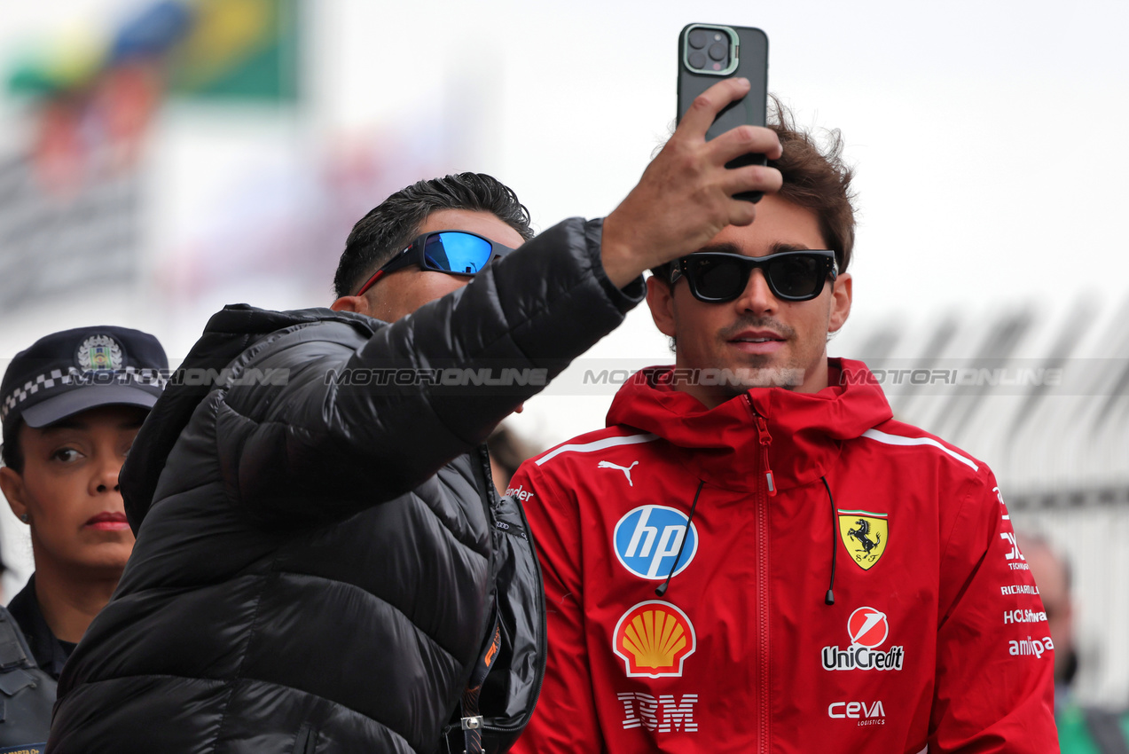 GP BRASILE, Charles Leclerc (MON) Ferrari.

07.11.2025. Formula 1 World Championship, Rd 21, Brazilian Grand Prix, Sao Paulo, Brazil, Sprint Qualifiche Day.

 - www.xpbimages.com, EMail: requests@xpbimages.com © Copyright: Rew / XPB Images