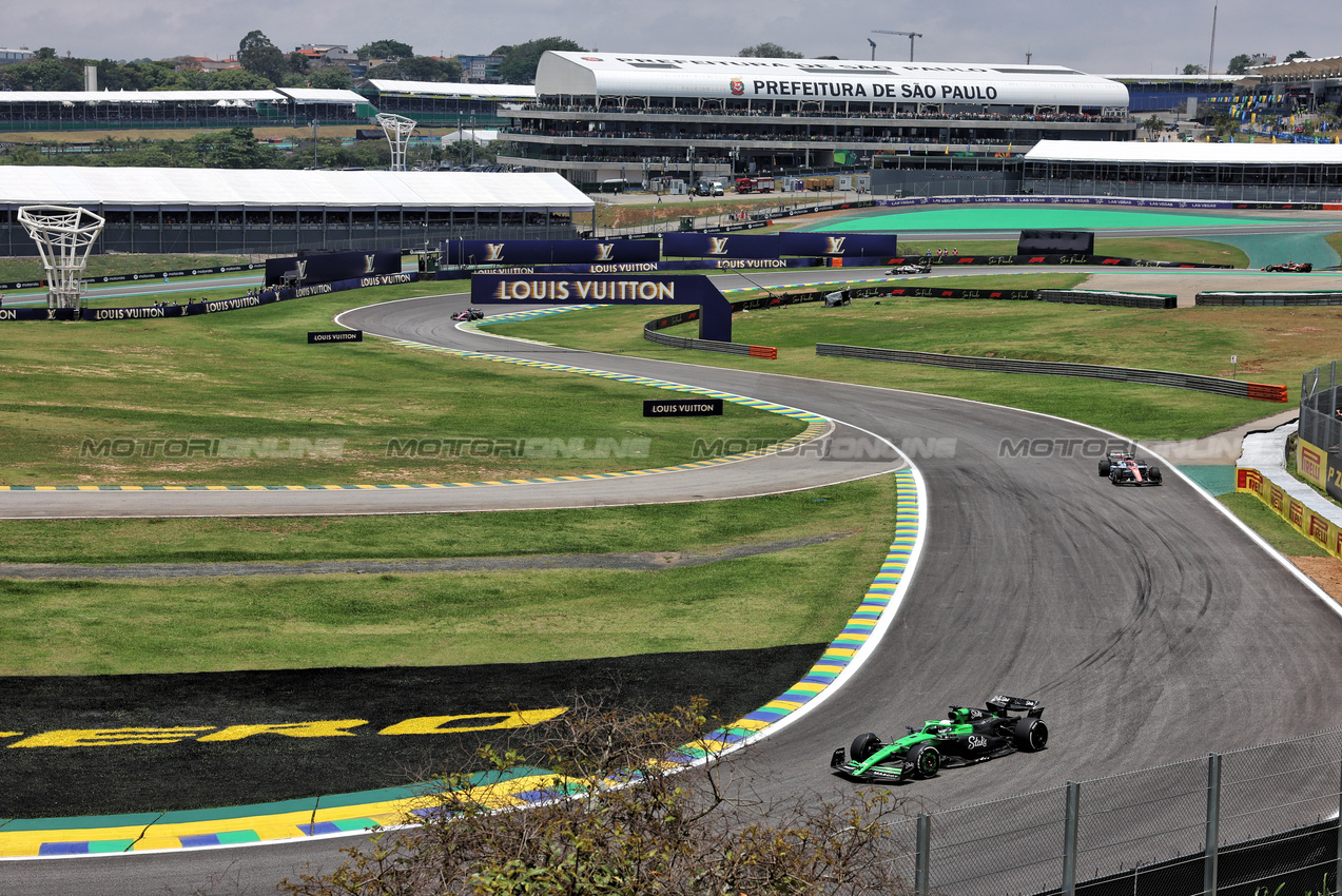 GP BRASILE, Nico Hulkenberg (GER) Sauber C45.

07.11.2025. Formula 1 World Championship, Rd 21, Brazilian Grand Prix, Sao Paulo, Brazil, Sprint Qualifiche Day.

 - www.xpbimages.com, EMail: requests@xpbimages.com © Copyright: Rew / XPB Images