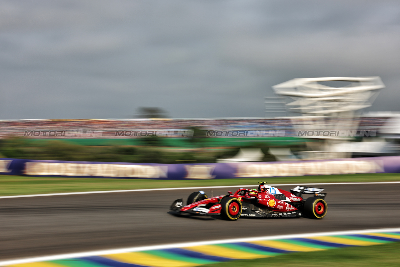 GP BRASILE, Lewis Hamilton (GBR) Ferrari SF-25.

07.11.2025. Formula 1 World Championship, Rd 21, Brazilian Grand Prix, Sao Paulo, Brazil, Sprint Qualifiche Day.

 - www.xpbimages.com, EMail: requests@xpbimages.com © Copyright: Rew / XPB Images