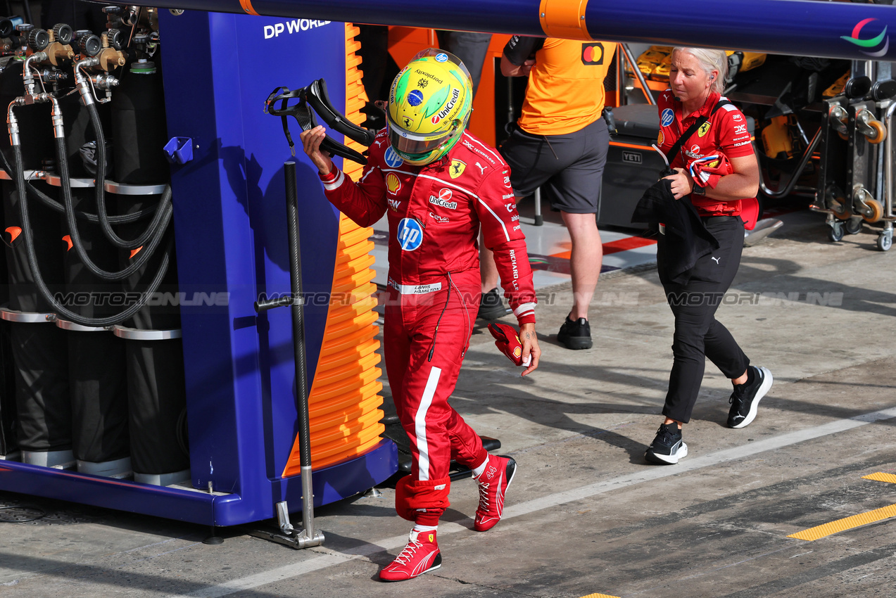 GP BRASILE, Lewis Hamilton (GBR) Ferrari.

07.11.2025. Formula 1 World Championship, Rd 21, Brazilian Grand Prix, Sao Paulo, Brazil, Sprint Qualifiche Day.

- www.xpbimages.com, EMail: requests@xpbimages.com © Copyright: Batchelor / XPB Images